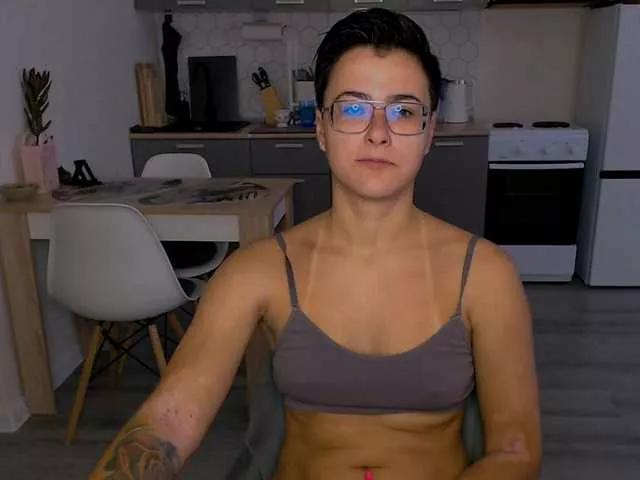 Sashanotfound from BongaCams