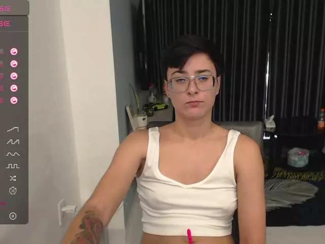 Sashanotfound from BongaCams