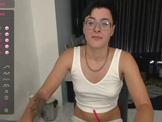 Sashanotfound from BongaCams