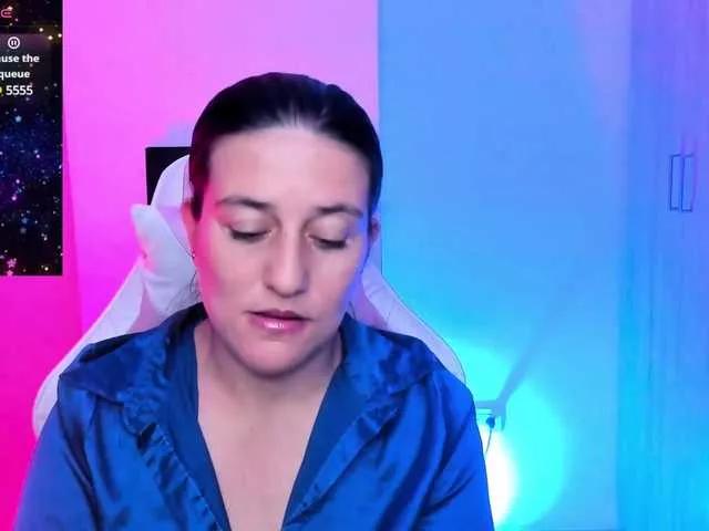 Saskyaajohnson from BongaCams
