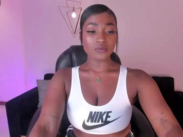 SavannahStorm from BongaCams