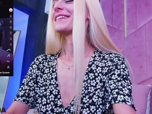 SelenaDaze from BongaCams