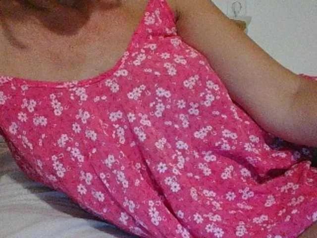 sensugirl from BongaCams