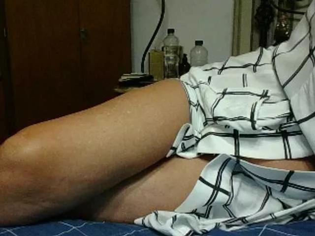 sensugirl from BongaCams