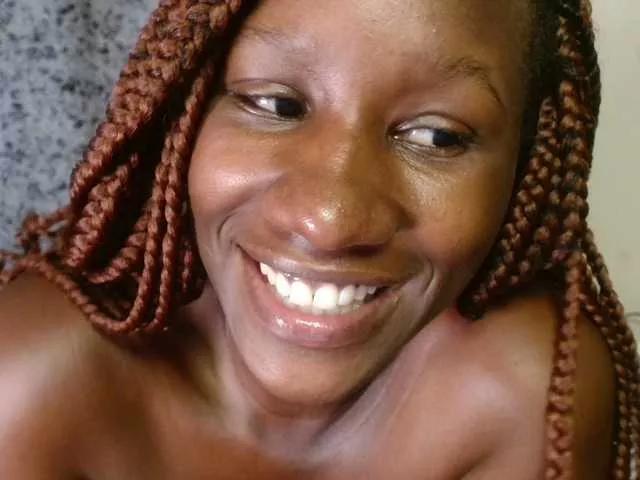 Sleekmellanin from BongaCams is Freechat