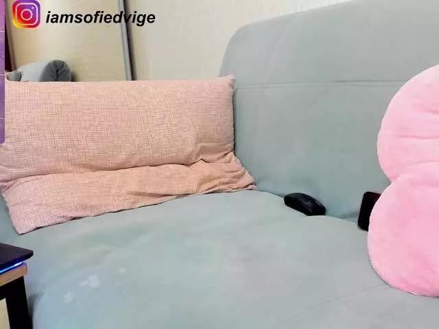 Sofi-edvige webcams show profile image 