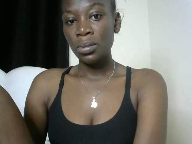 Squirtydollie from BongaCams is Freechat