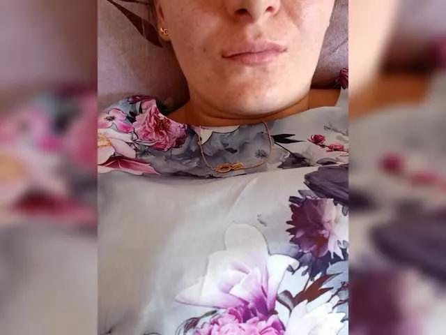 star2025430 from BongaCams is Freechat
