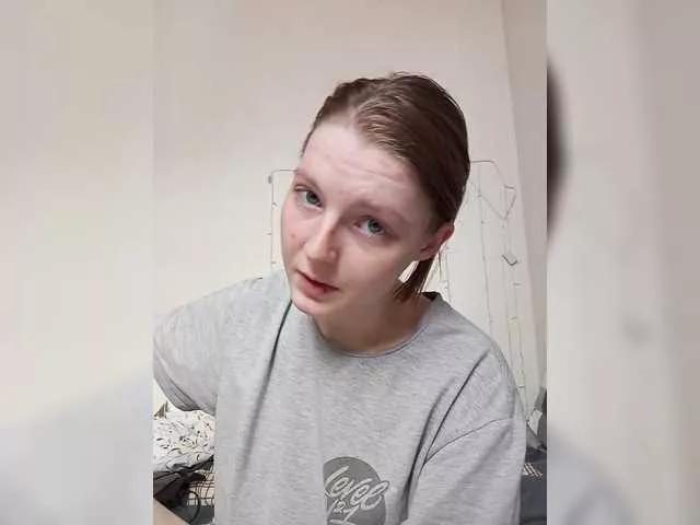 sweet-foxy from BongaCams