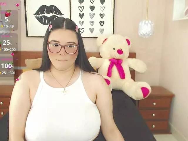 sweet-pink on BongaCams 