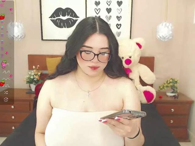 sweet-pink on BongaCams 