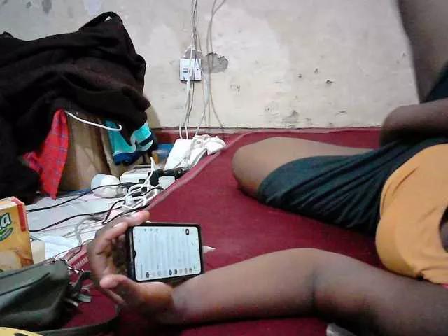 Sweet-Trizer from BongaCams
