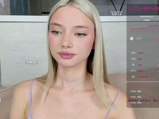 Sweetgirl-11 from BongaCams