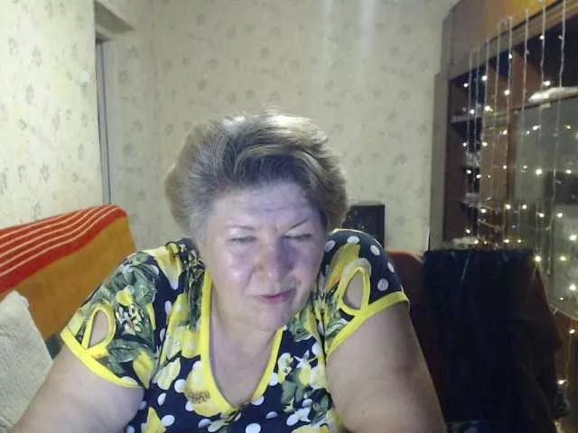 SweetSugar77 from BongaCams