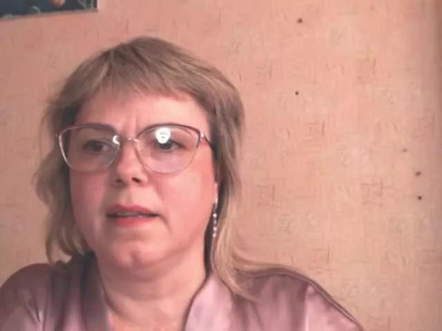 sweetsunset11 from BongaCams