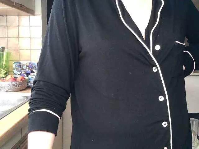 UllimOhi from BongaCams