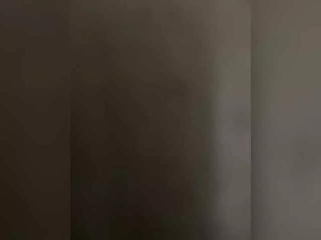 Vinstos10 webcams show profile image 