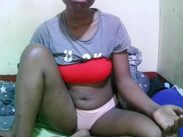 viva-sweet from BongaCams