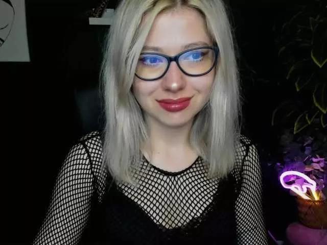 xxHeidiLove from BongaCams is Freechat