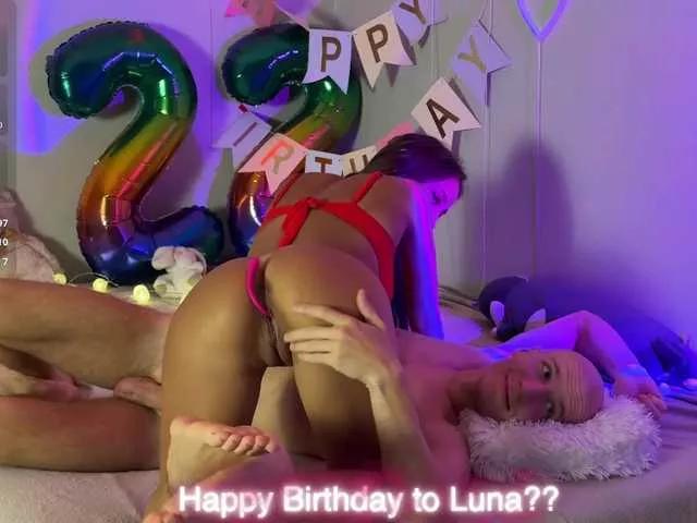 XXXDreamTeam from BongaCams
