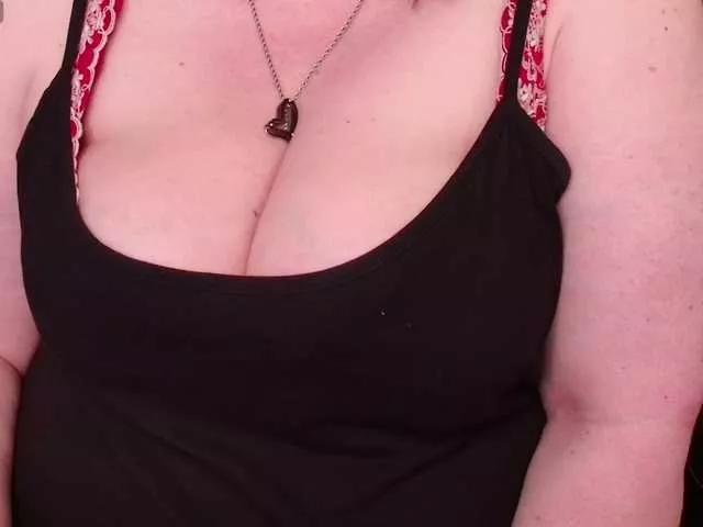 ZigglesJiggles from BongaCams