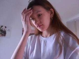 adelesvibez from CamSoda is Freechat