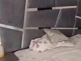 adry-morris from CamSoda is Freechat