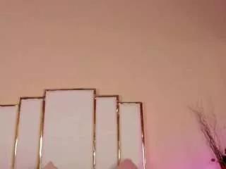 alexandraa-gomez from CamSoda is Freechat