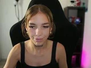 alexxisky from CamSoda is Freechat