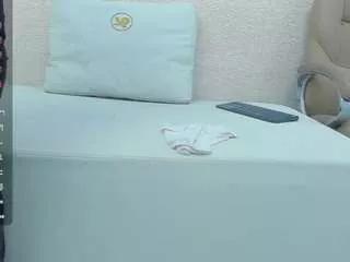 aliicee-green from CamSoda