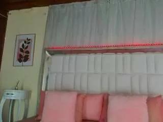 almasaennz from CamSoda