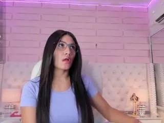 Photos of alondra77 from CamSoda is Freechat