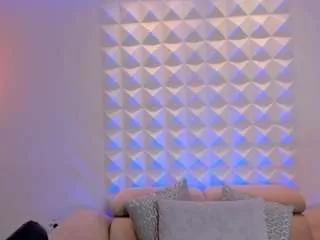 ambarjames from CamSoda