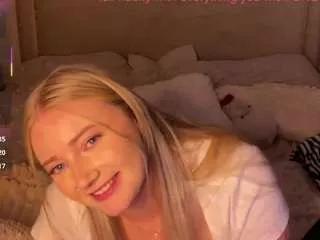 ameliamiable from CamSoda is Freechat