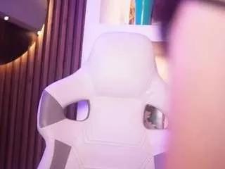 annie-roberts7 from CamSoda is Freechat