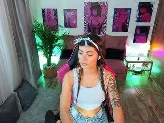 anniesweet01 from CamSoda