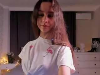 annisaliff from CamSoda