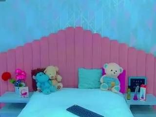ariadnna-princess from CamSoda