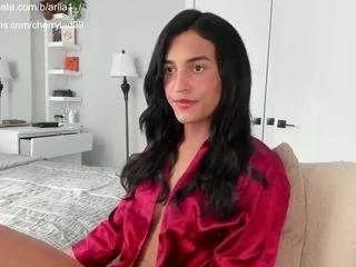 Photos of ariiia from CamSoda is Freechat