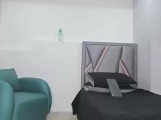 aurora-tziu from CamSoda is Freechat