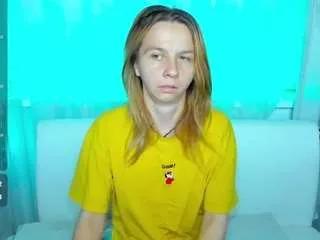 beellami from CamSoda