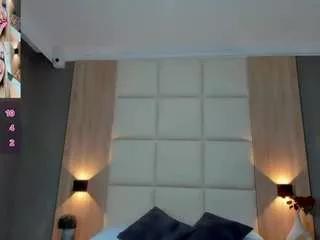 bella1207 from CamSoda is Freechat
