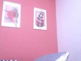 bigblackmilff1 from CamSoda
