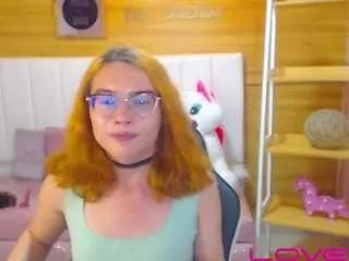 bonnielilly-a from CamSoda is Freechat