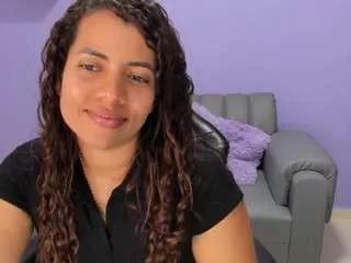 boomsarr from CamSoda