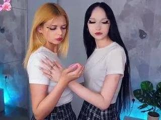 Photos of brittblakeway from CamSoda is Freechat