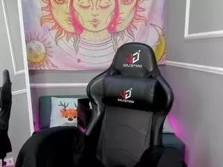 Photos of browneyess from CamSoda is Freechat