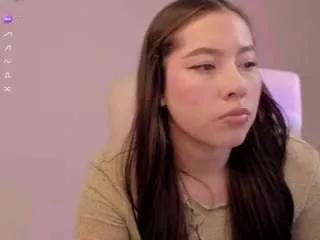 bubble-gum from CamSoda