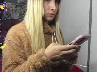 bunnyy26 from CamSoda