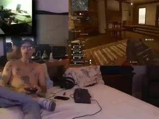 canadaguy1978 from CamSoda